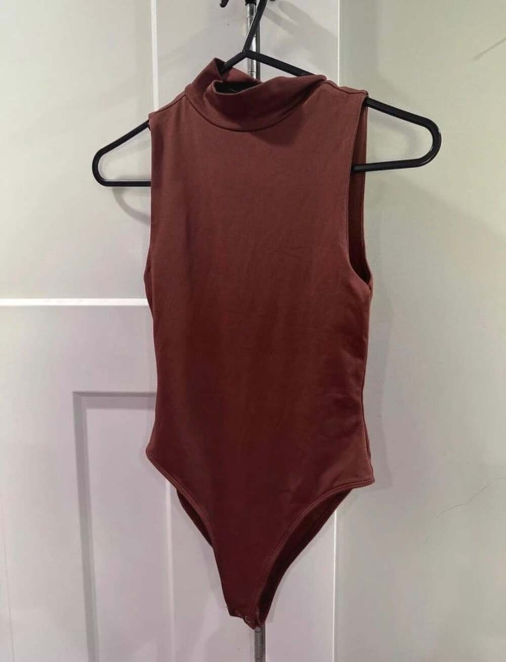 Forever 21 Mock Neck Bodysuit Size S Brown Sleeveless